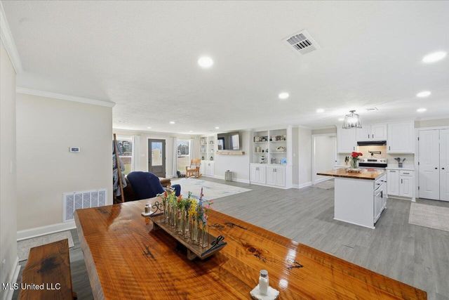 144 Walter Jones Road, Mendenhall, MS 39114