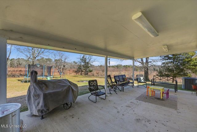 144 Walter Jones Road, Mendenhall, MS 39114