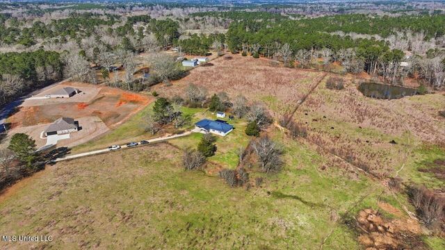 144 Walter Jones Road, Mendenhall, MS 39114