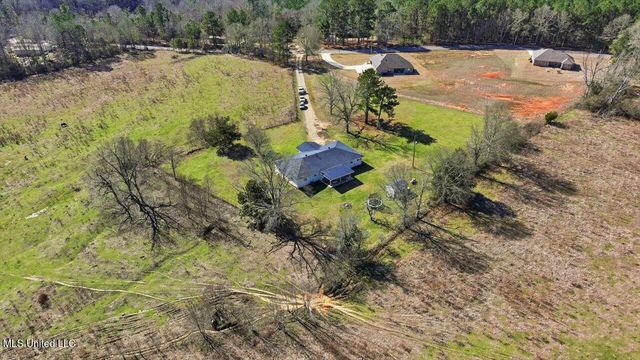 144 Walter Jones Road, Mendenhall, MS 39114