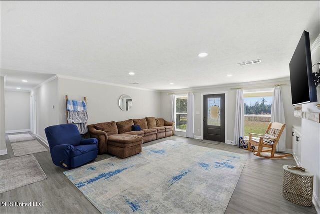 144 Walter Jones Road, Mendenhall, MS 39114