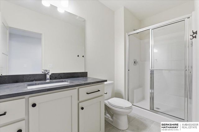 5439 Kestrel Parkway, Elkhorn, NE 68022