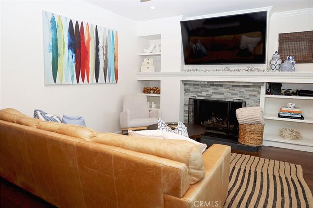 519 35th 1, Newport Beach, CA 92663
