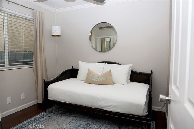 519 35th 1, Newport Beach, CA 92663
