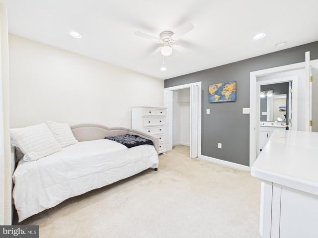 33 STEPHANIE DR, Bear, DE 19701