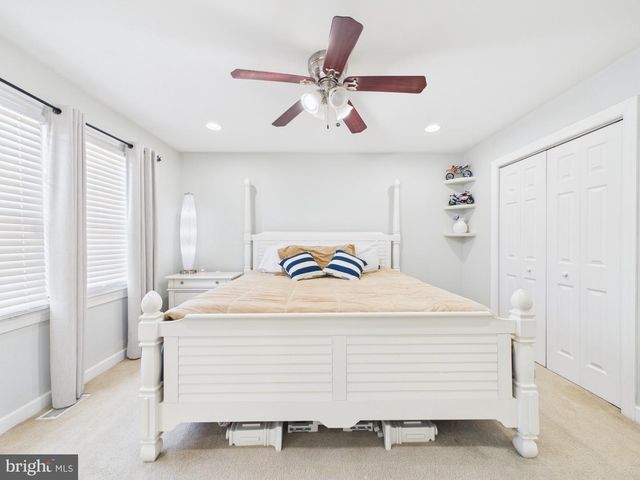 33 STEPHANIE DR, Bear, DE 19701