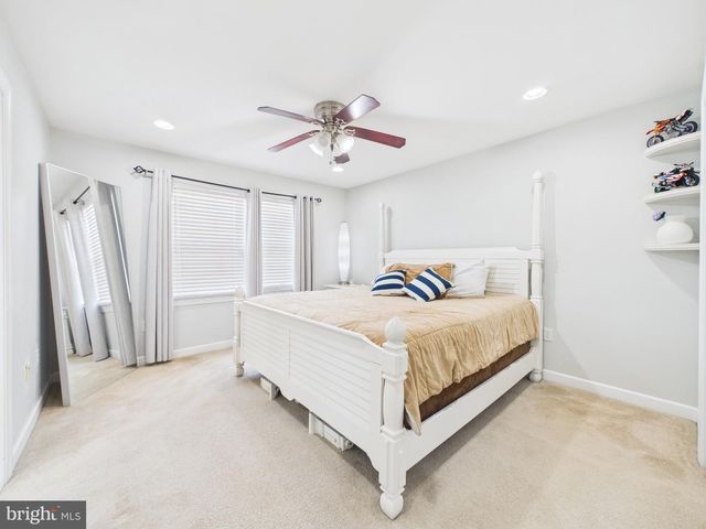33 STEPHANIE DR, Bear, DE 19701