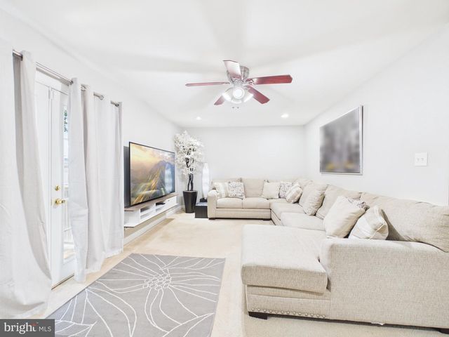 33 STEPHANIE DR, Bear, DE 19701