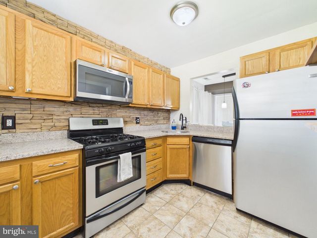33 STEPHANIE DR, Bear, DE 19701