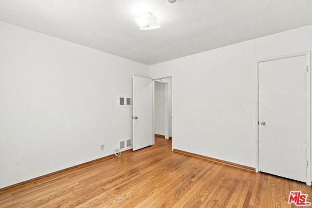 3559 Sawtelle Boulevard 2, Los Angeles, CA 90066