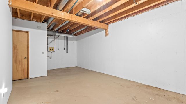 3440 S Delaware Avenue 137, Springfield, MO 65804