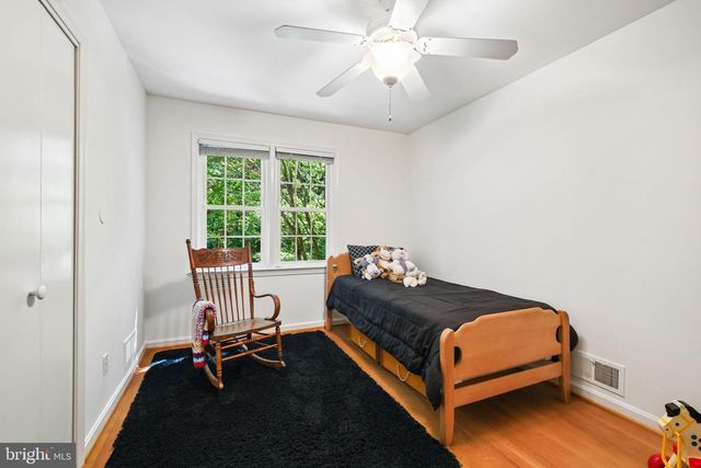 38 ORCHARD WAY N, Potomac, MD 20854