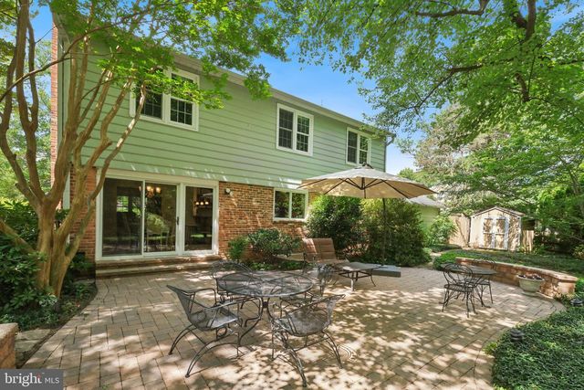 38 ORCHARD WAY N, Potomac, MD 20854