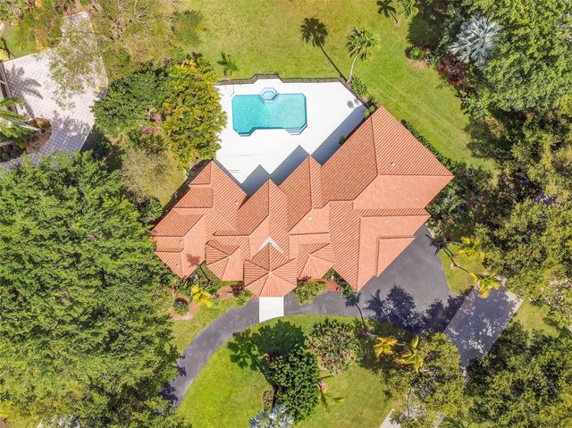 7685 NW 47th Drive, Coral Springs, FL 33067