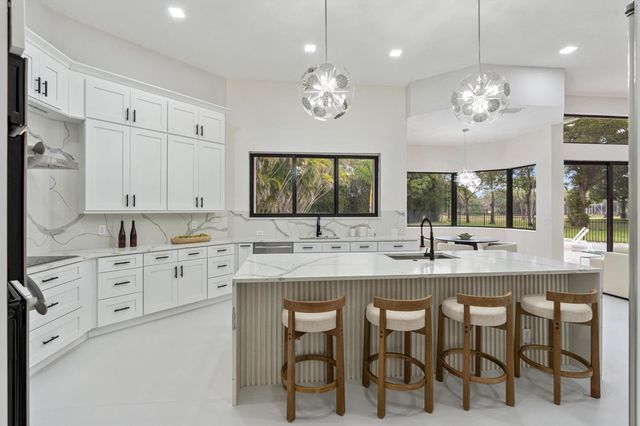 7685 NW 47th Drive, Coral Springs, FL 33067