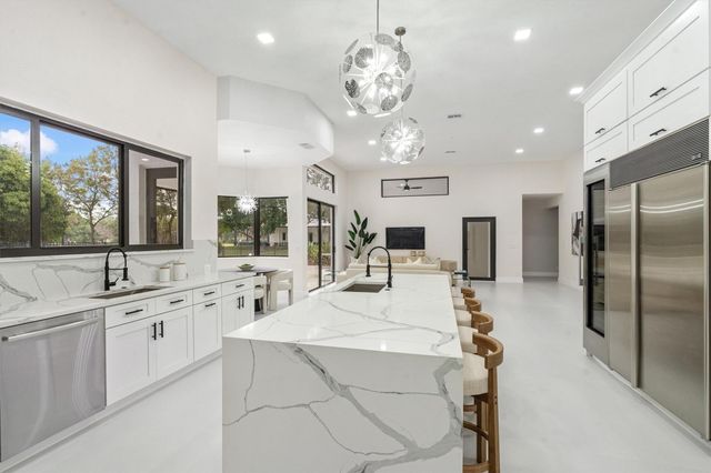 7685 NW 47th Drive, Coral Springs, FL 33067