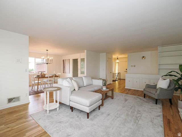 1174 S STANSBURY WAY, Salt Lake City, UT 84108