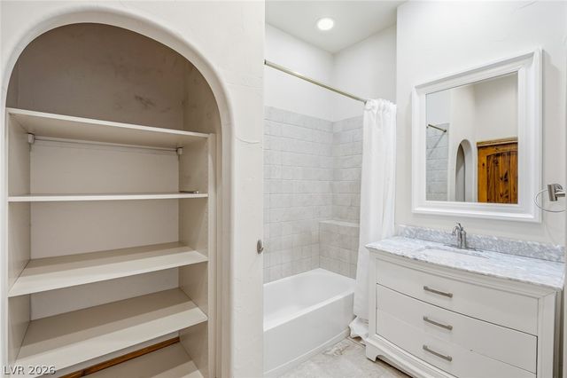 1369 Opal Valley Street, Henderson, NV 89052