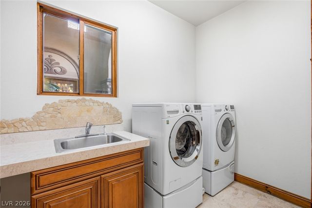 1369 Opal Valley Street, Henderson, NV 89052