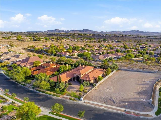 1369 Opal Valley Street, Henderson, NV 89052