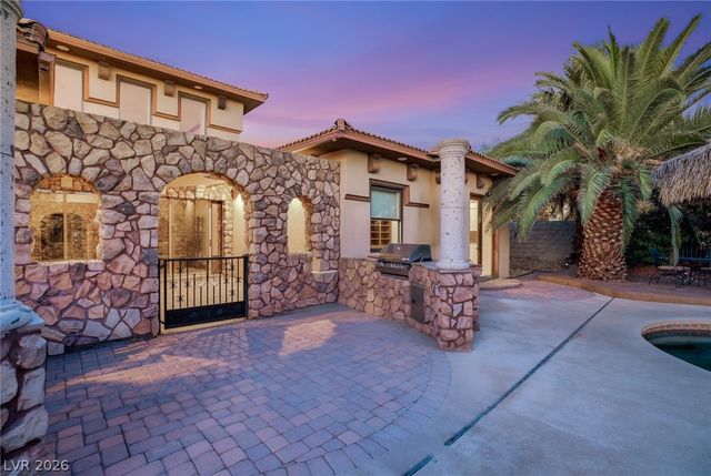1369 Opal Valley Street, Henderson, NV 89052