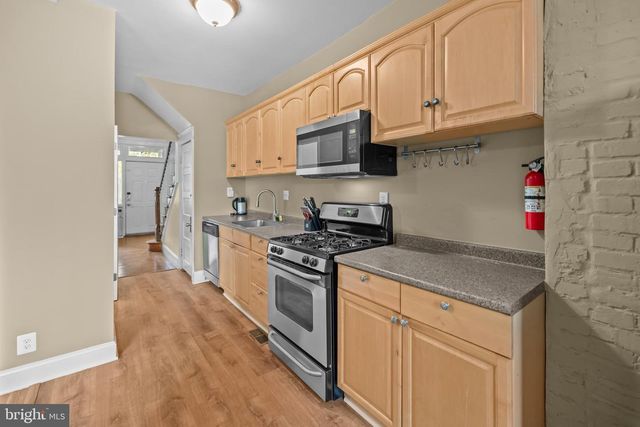 534 IRVING ST NW, Washington, DC 20010