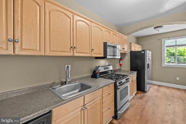 534 IRVING ST NW, Washington, DC 20010