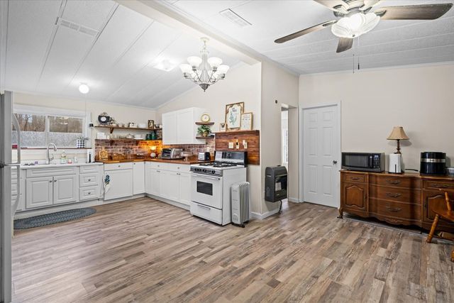 3957 Lodge Road, Dalton, GA 30740