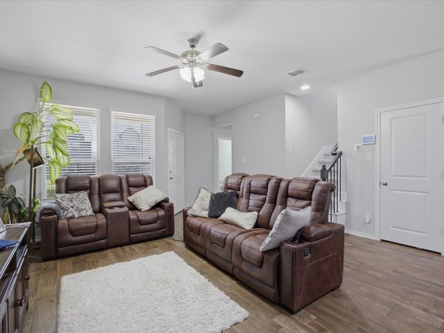420 Milverton Drive, Fort Worth, TX 76036