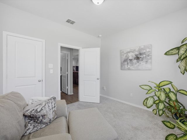 420 Milverton Drive, Fort Worth, TX 76036