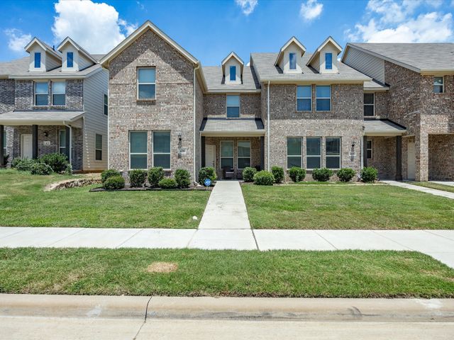 420 Milverton Drive, Fort Worth, TX 76036