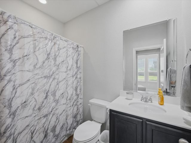 420 Milverton Drive, Fort Worth, TX 76036