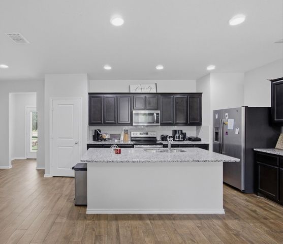 420 Milverton Drive, Fort Worth, TX 76036