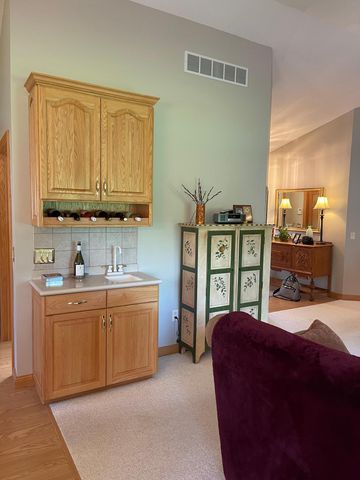 1205 26th Street SW, Austin, MN 55912