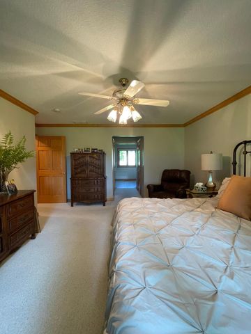 1205 26th Street SW, Austin, MN 55912