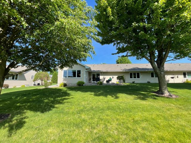 1205 26th Street SW, Austin, MN 55912