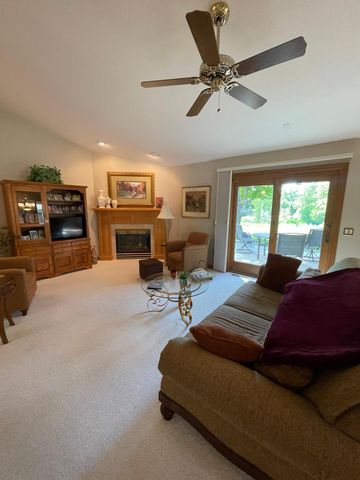 1205 26th Street SW, Austin, MN 55912
