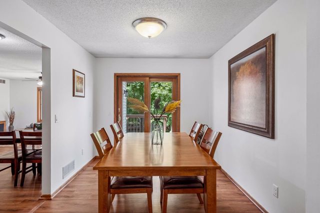 5524 W 137th Street, Savage, MN 55378