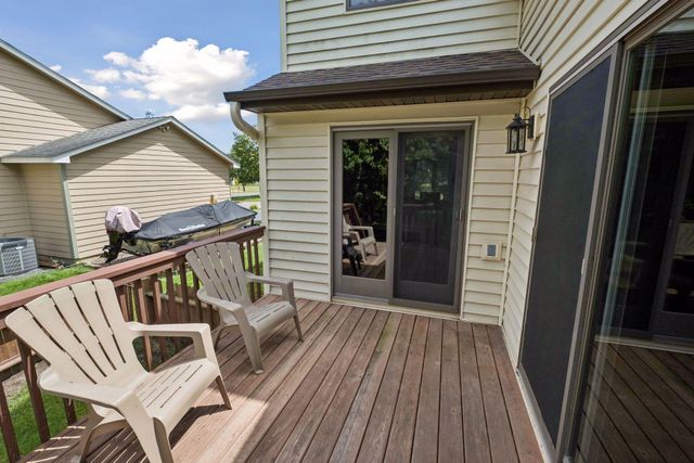 5524 W 137th Street, Savage, MN 55378
