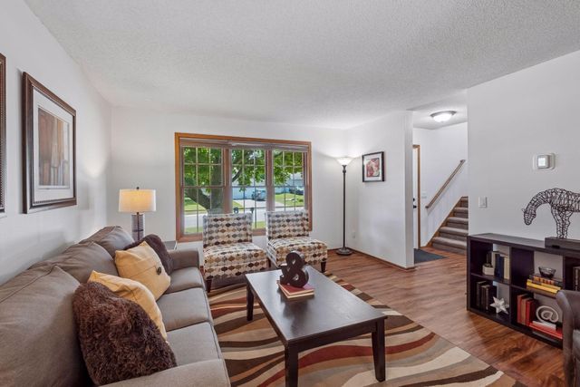 5524 W 137th Street, Savage, MN 55378