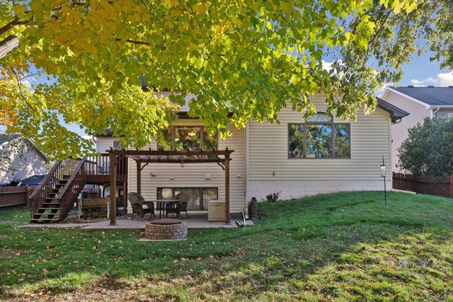 5524 W 137th Street, Savage, MN 55378