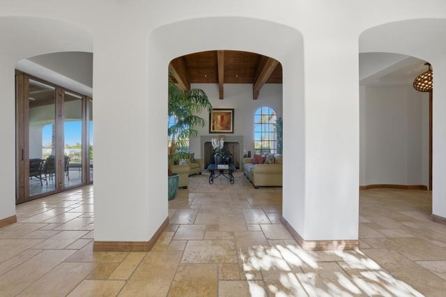 5 Mirada Circle, Rancho Mirage, CA 92270