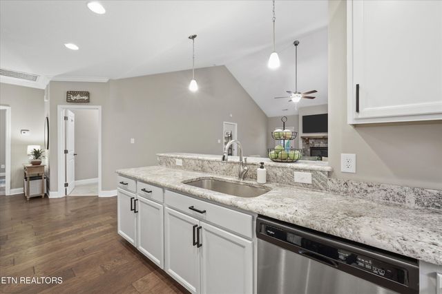 12607 Izzy Mule Lane, Knoxville, TN 37932