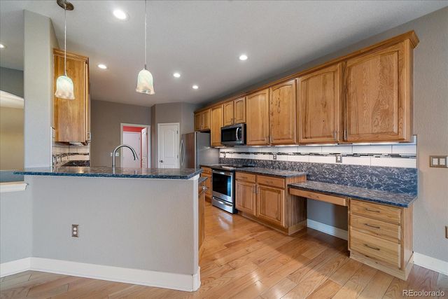 22813 E David Place, Aurora, CO 80016