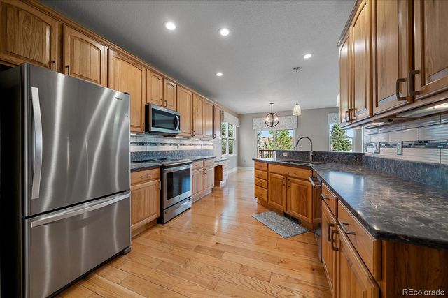 22813 E David Place, Aurora, CO 80016