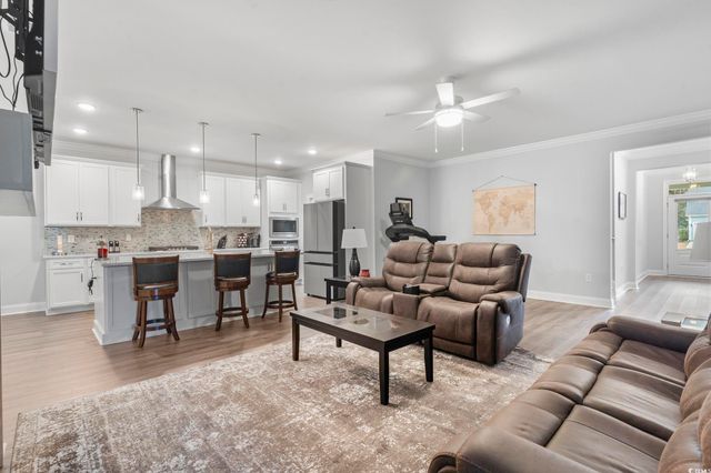 179 Caroline Ct., Murrells Inlet, SC 29576