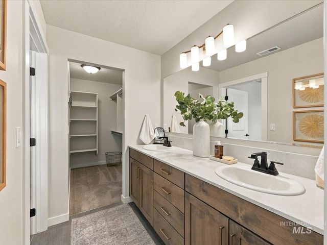 1553 W Homestake St., Meridian, ID 83646