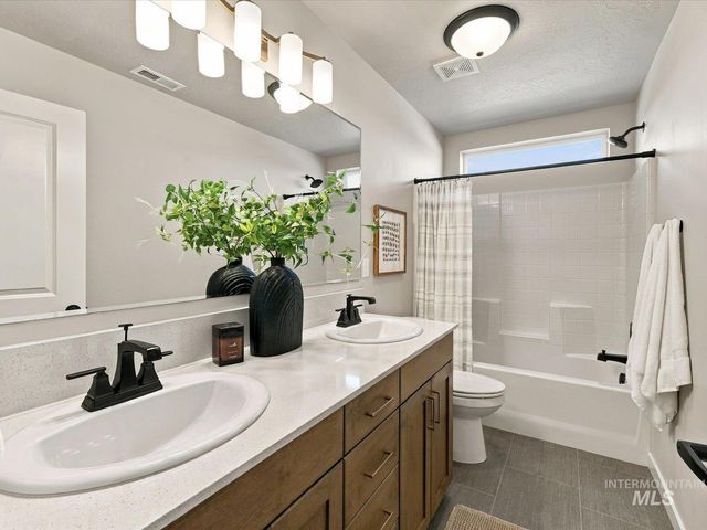 1553 W Homestake St., Meridian, ID 83646