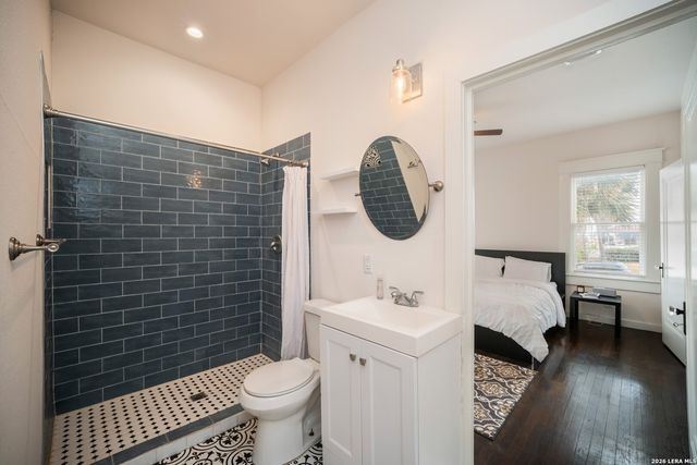 901 W Woodlawn, San Antonio, TX 78201