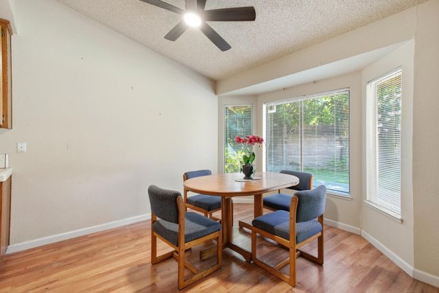 9169 Falcon Creek Cir, Elk Grove, CA 95624